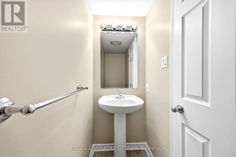 29600169/234-branthaven-street/avalon-east/ottawa/ontario/K4A0H6_5