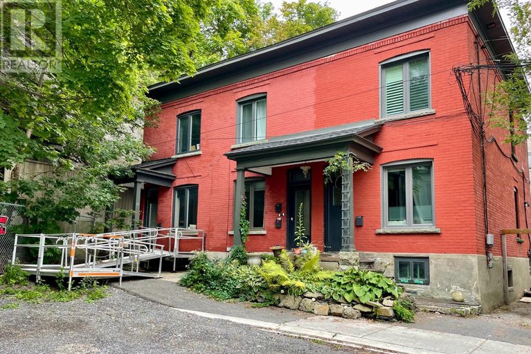 29117353/27-perkins-street/west-centre-town/ottawa/ontario/K1R7G4_1