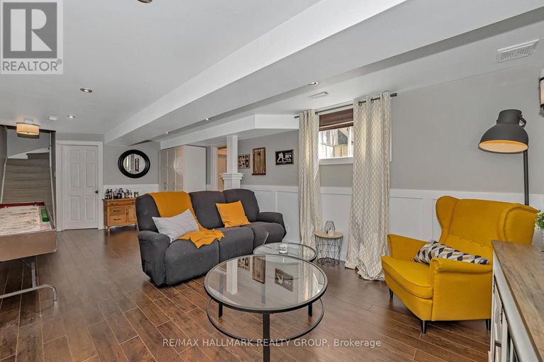 28310191/4193-owl-valley-drive/riverside-southgloucester-glen/ottawa/ontario/K1V1L9_28