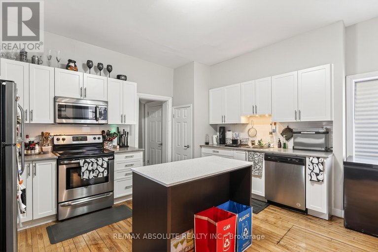 29562763/231-bell-street-n/west-centre-town/ottawa/ontario/K1R7E1_7