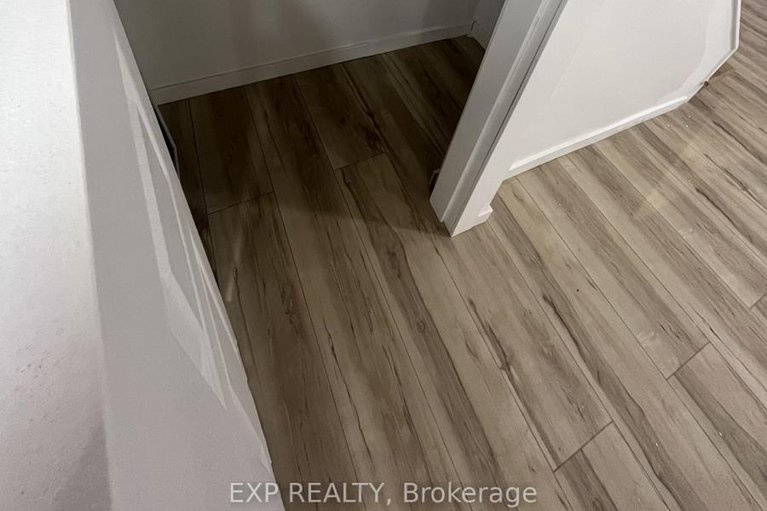 29401091/505-bronson-avenue/ottawa-centre/ottawa/ontario/K1R6J8_18