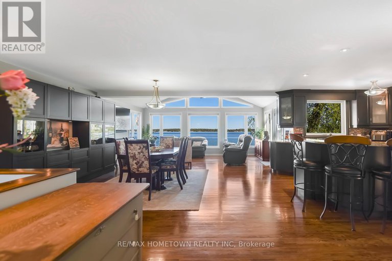 28934501/1435-county-road-2-road/augusta-twp/augusta/ontario/K0E1T0_8
