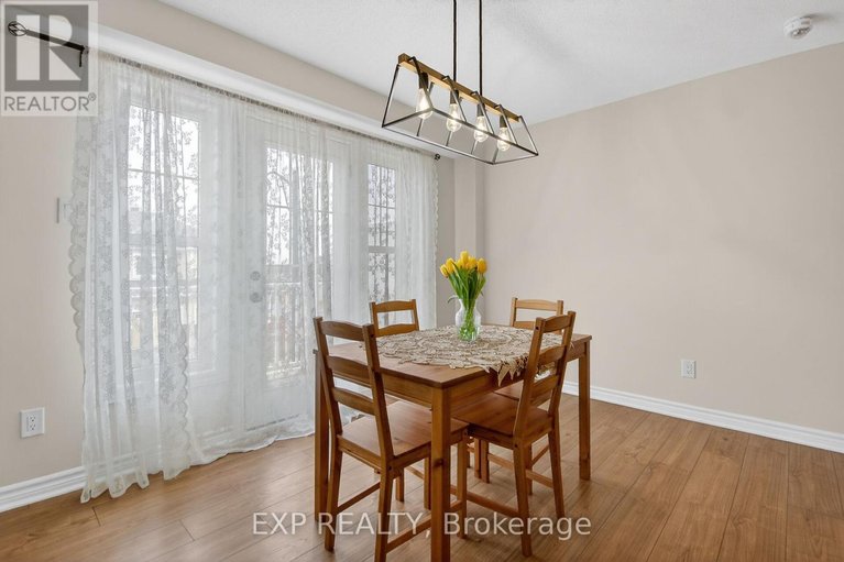 29556387/549-ensatina-crescent/half-moon-bay/ottawa/ontario/K2J6H4_22