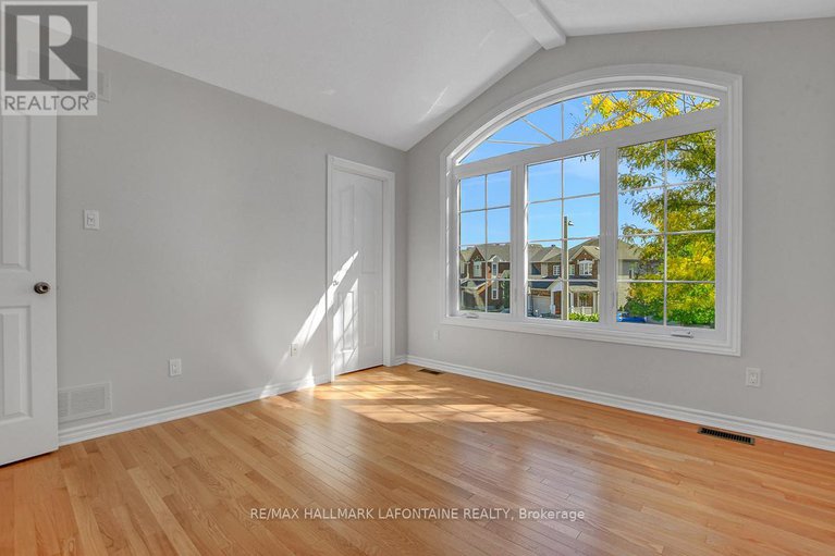 29223644/919-scala-avenue/notting-hillsummerside/ottawa/ontario/K4A4M7_23