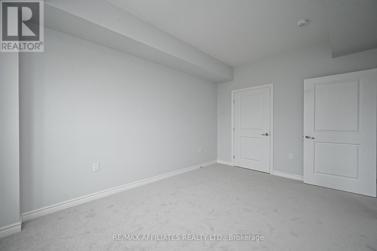 28195759/203-397-codds-road/cfb-rockcliffe-and-area/ottawa/ontario/K1K2G8_19
