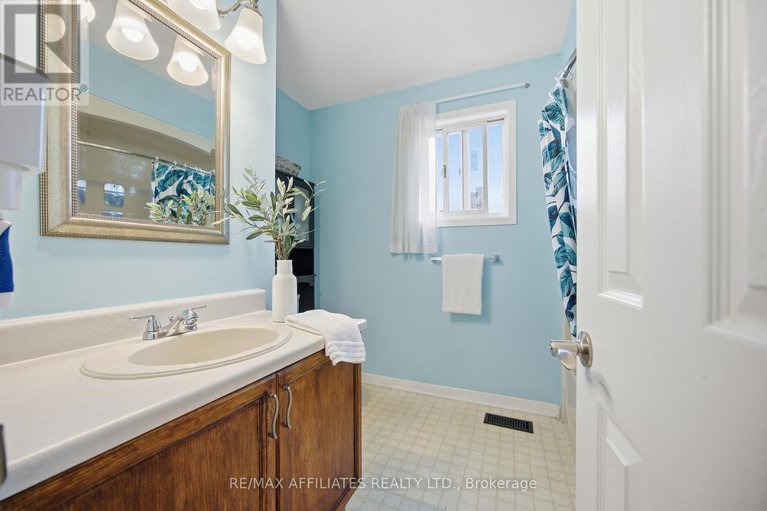 29040034/128-dunham-street/carleton-place/carleton-place/ontario/K7C4M8_13