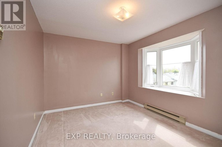 28525660/412-briston-private/hunt-club-park/ottawa/ontario/K1G5R4_36
