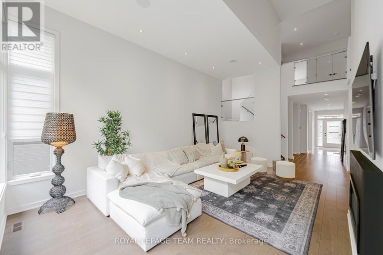 28358641/935-atrium-ridge/riverside-southgloucester-glen/ottawa/ontario/K4M0N9_26