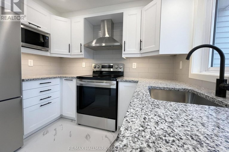 29093842/11-94-esterlawn-private/mckellar-heightsglabar-park/ottawa/ontario/K2A4C1_8