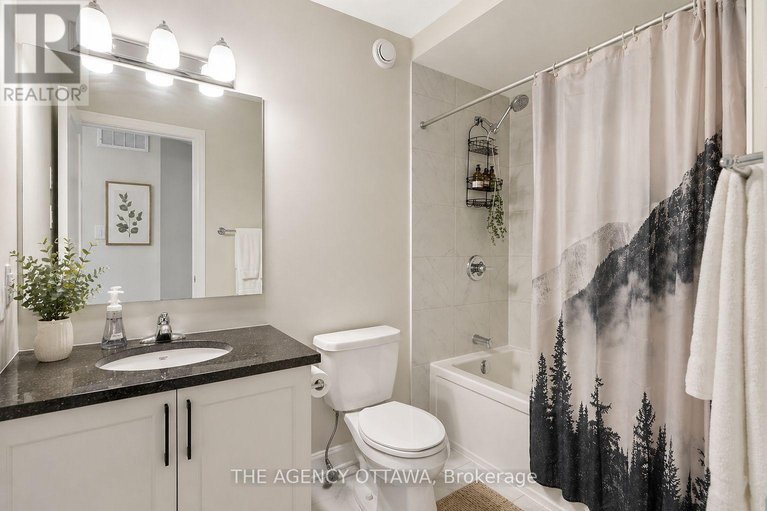 29672100/336-barrett-farm-drive/blossom-parkkemp-parkfindlay-creek/ottawa/ontario/K1T0X8_25