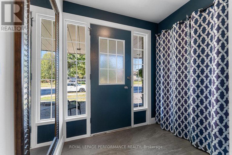 29024440/3026-southmore-drive-e/riverside-park-south/ottawa/ontario/K1V6Z4_6