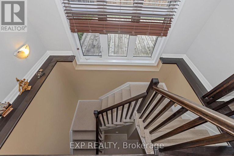 28867908/503-knotridge-street-n/mer-bleuebradley-estatesanderson-park/ottawa/ontario/K1W0A8_15