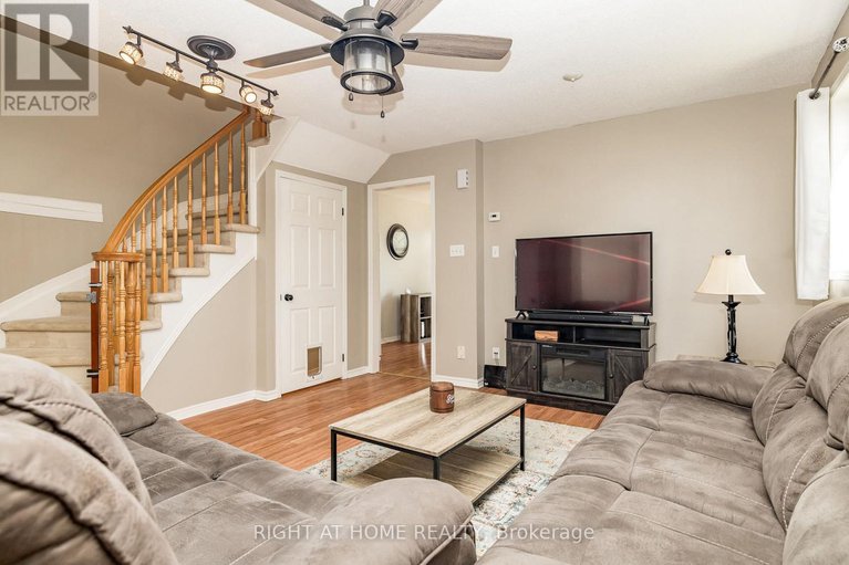 28636407/2-whalings-circle/stittsville-central/ottawa/ontario/K2S1S4_6