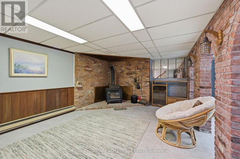 29673245/122-colonel-nicholson-lane/constance-bay/ottawa/ontario/K0A3M0_33