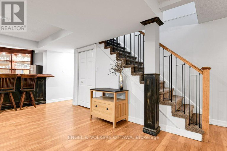 28654576/102-delaney-drive/huntley-ward-south-west/ottawa/ontario/K0A1L0_20