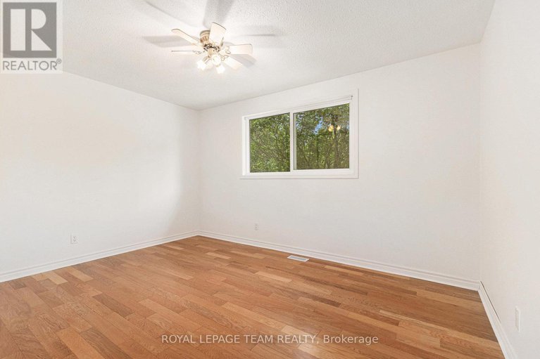 28532588/104-burns-drive/mcnabbraeside-twps/mcnabbraeside/ontario/K0A1G0_14
