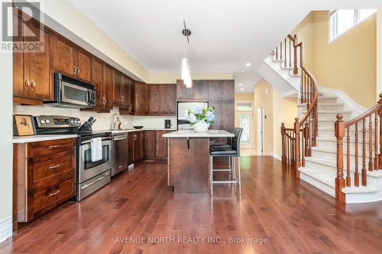 28359257/92-encore-private/city-viewskylinefisher-heightsparkwood-hills/ottawa/ontario/K2E0A2_7