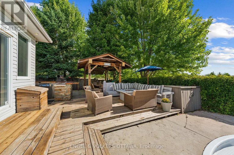 28760668/98-anfield-crescent-e/barrhaven-east/ottawa/ontario/K2G7B7_43