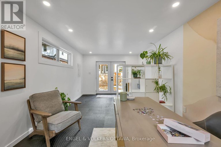 28979624/22-harvard-avenue/old-ottawa-south/ottawa/ontario/K1S4Z3_40