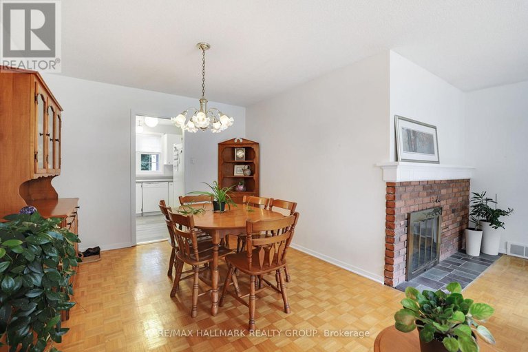 28588248/1307-fairway-drive/manotick-east-to-manotick-station/ottawa/ontario/K4M1B3_11