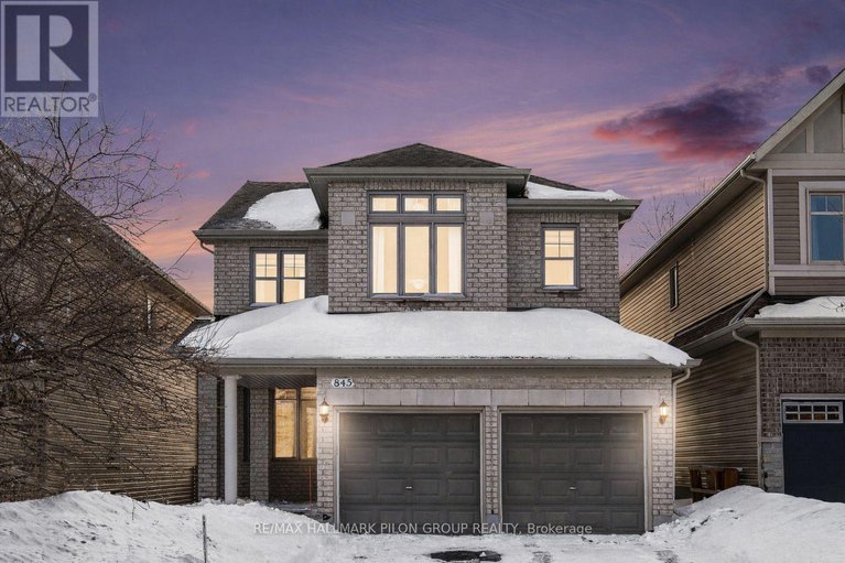 29373643/845-contour-street/mer-bleuebradley-estatesanderson-park/ottawa/ontario/K1W0G6_1