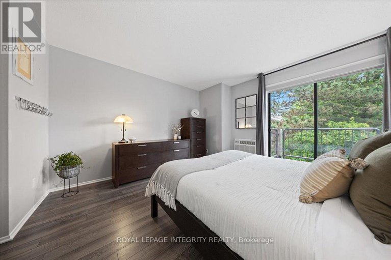 28552729/1094-blasdell-avenue/manor-park/ottawa/ontario/K1K0C3_24