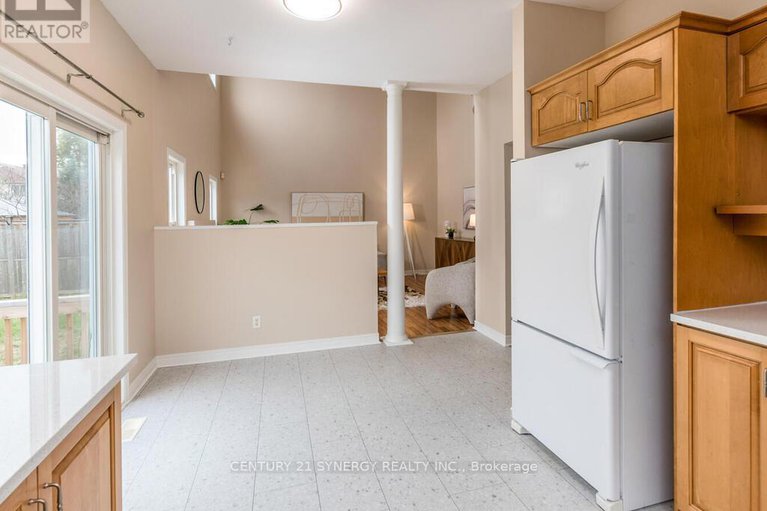 29081852/34-eliza-crescent/stittsville-south/ottawa/ontario/K2S2A3_20