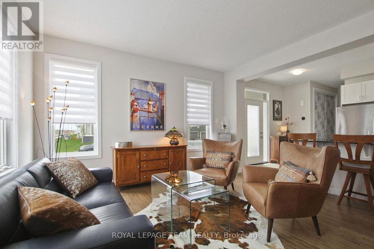 28291753/506-oldenburg-avenue/btwn-franktown-rd-fallowfield-rd/ottawa/ontario/K0A2Z0_13