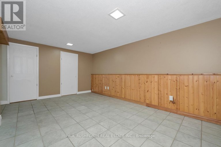 29479342/15-68-king-street/richmond/ottawa/ontario/K0A2Z0_34