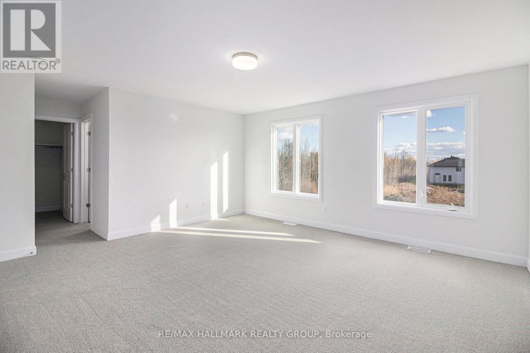 29086225/526-reflection-street/orleans-village/ottawa/ontario/K1W0S8_21