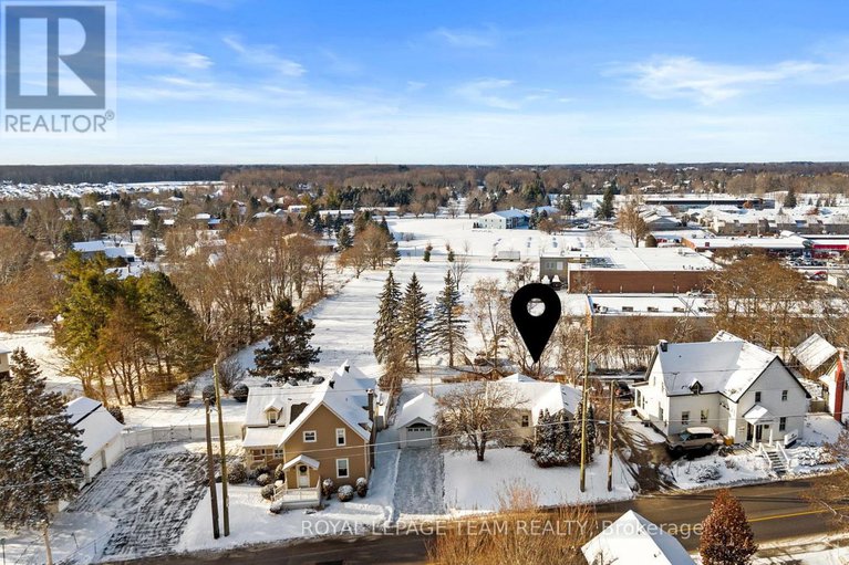 29187771/5584-manotick-main-street/manotick-village-manotick-estates/ottawa/ontario/K4M1A4_36