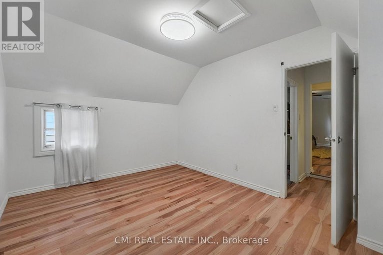 28889323/95-adeline-street/west-centre-town/ottawa/ontario/K1S3L5_14
