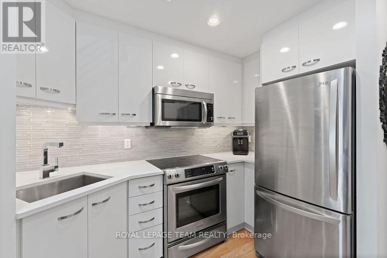 28678301/26-202-st-patrick-street/lower-townbyward-market/ottawa/ontario/K1N5K3_4