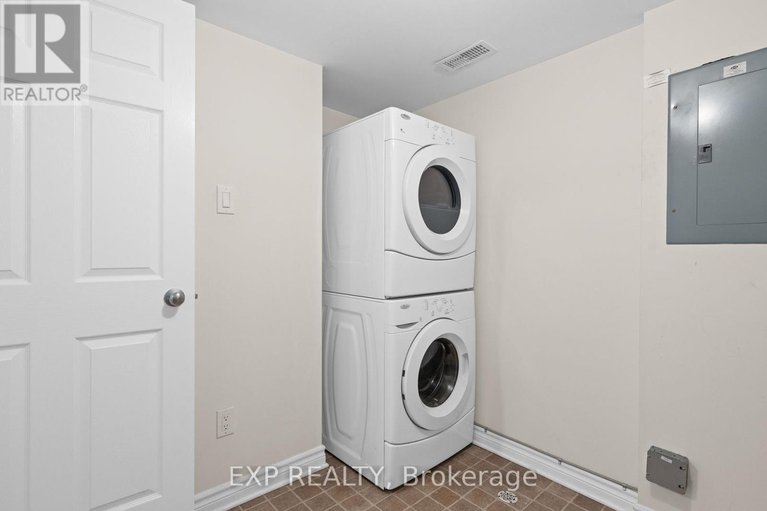 28826800/114-a-lindenshade-drive/strandherd/ottawa/ontario/K2J5R5_32