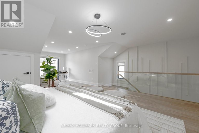 28469125/185-carleton-avenue/ottawa-westtunneys-pasture/ottawa/ontario/K1Y0J5_36