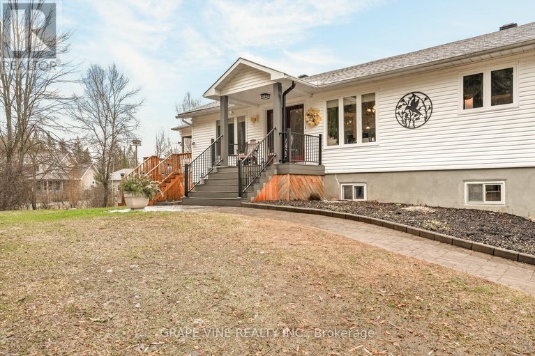 29611592/119-sierra-woods-drive/huntley-ward-south-west/ottawa/ontario/K0A1L0_5