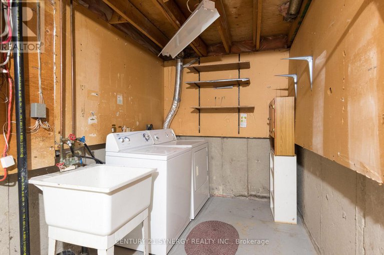 29079397/8-sundback-lane/katimavik/ottawa/ontario/K2L2W8_30