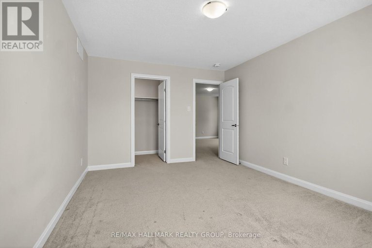 29271214/238-pursuit-terrace/goulbourn-twp-from-franktown-rdsouth-to-rideau/ottawa/ontario/K0A2Z0_30