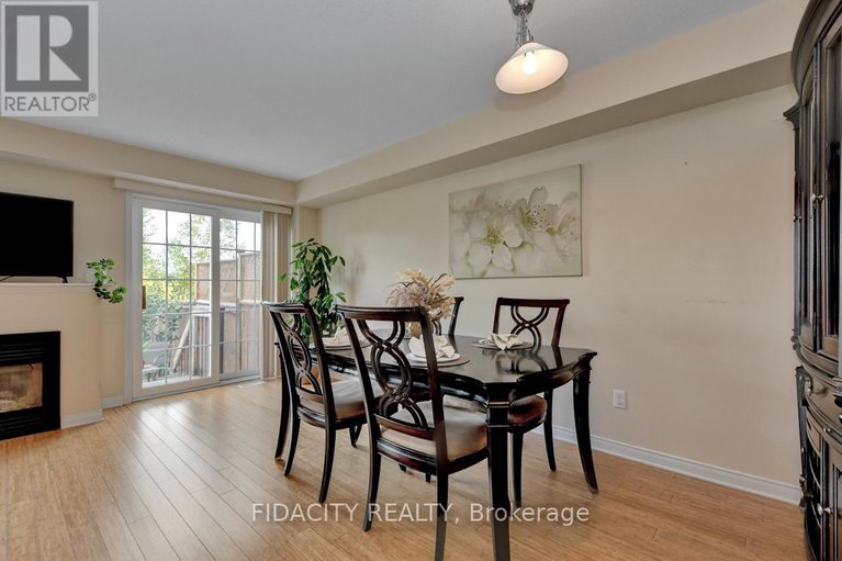 28056296/128-cedardown-private/stonebridge/ottawa/ontario/K2J0W2_4
