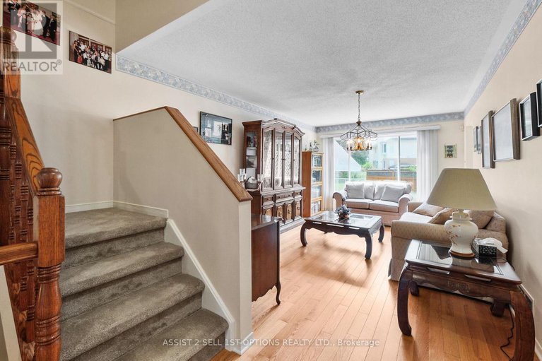 28432105/88-covington-place/centrepointe/ottawa/ontario/K2G6B6_7