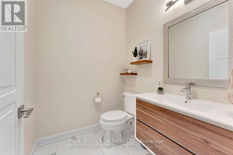 29099863/114-smith-road/north-grenville-twp-kemptville-south/north-grenville/ontario/K0G1T0_23