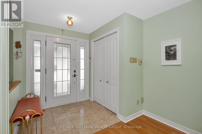 29019448/1725-autumn-ridge-drive/chapel-hill/ottawa/ontario/K1C6Z1_5