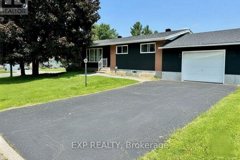 29339808/44-sherry-lane/manordale/ottawa/ontario/K2G3L8_2