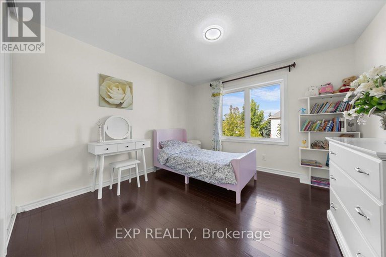 28864712/300-grayburn-way/strandherd/ottawa/ontario/K2J0V8_26