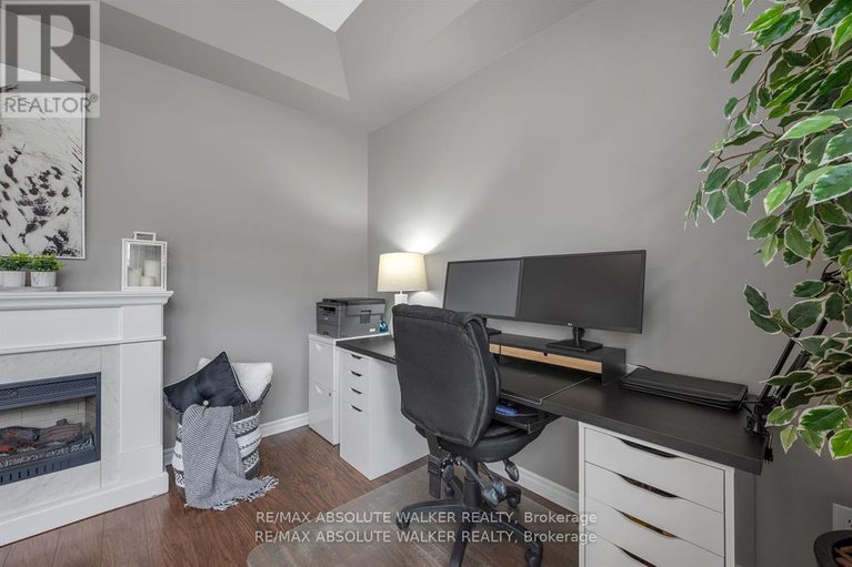 28413790/48-edenvale-drive/beaverbrook/ottawa/ontario/K2K0A3_13
