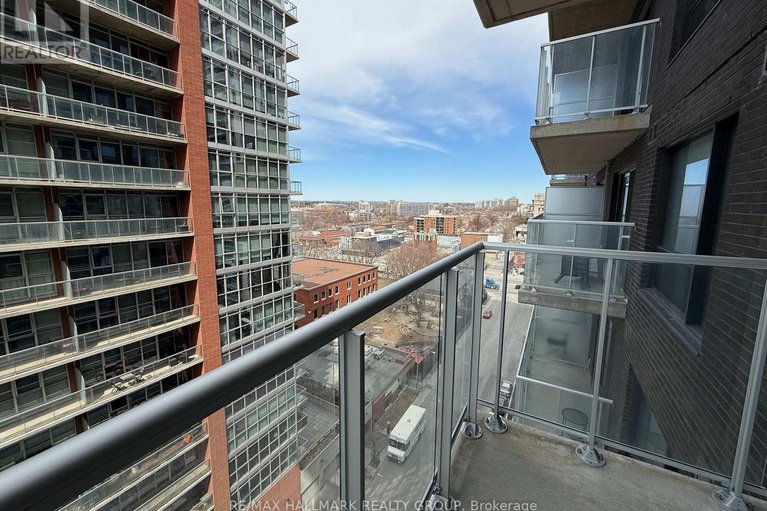 29649235/1004-180-george-street/lower-townbyward-market/ottawa/ontario/K1N0G8_11