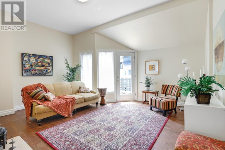 28649703/177-crichton-street/new-edinburgh/ottawa/ontario/K1M1W1_11