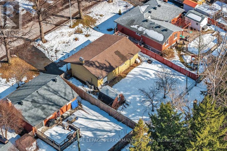 29483559/1132-adirondack-drive/kenson-park/ottawa/ontario/K2C2V1_43