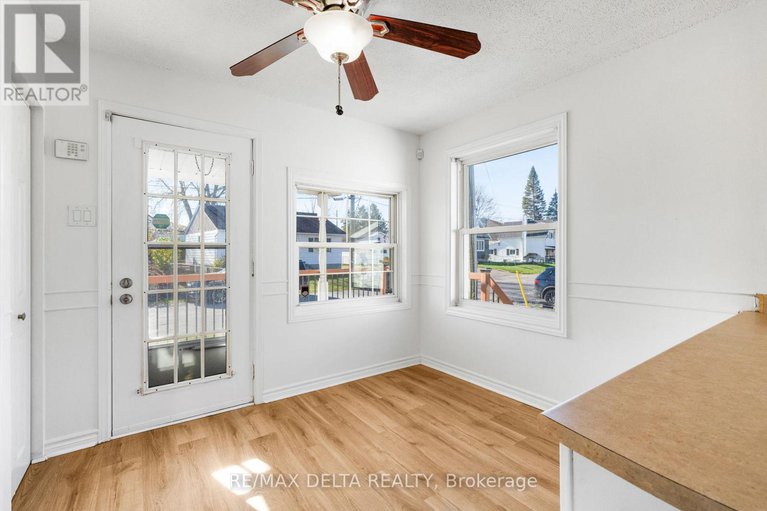 29050096/870-chapman-street/town-of-rockland/clarence-rockland/ontario/K4K1E6_8