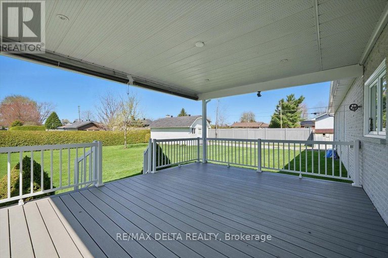 28302488/3-maisonneuve-street/clarencerockland-twp/clarence-rockland/ontario/K0A1E0_26